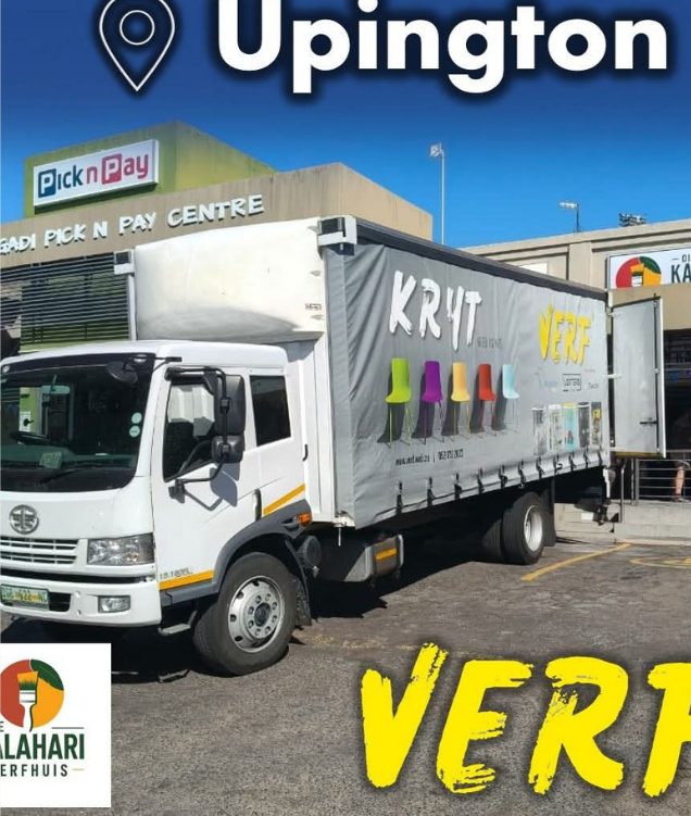 Die VERF-afleweringsvragmotor by die Kgalagadi Pick n Pay Sentrum in Upington